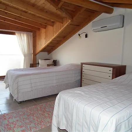Nazli - 3 Bedroom With Private Pool Holiday home *