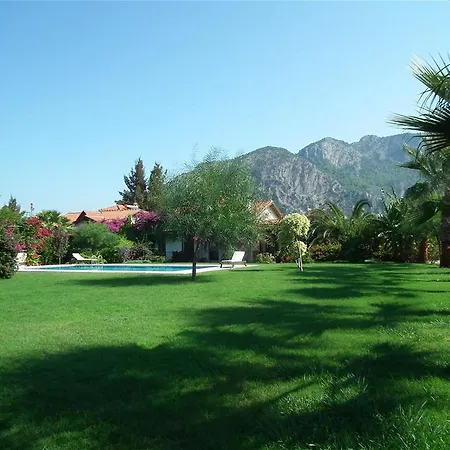 Holiday home Nazli - 3 Bedroom With Private Pool *
