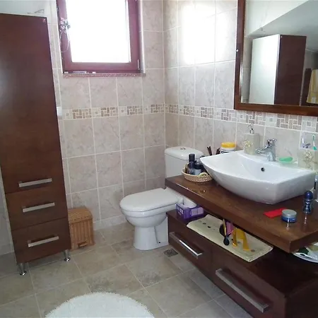 Holiday home Nazli - 3 Bedroom With Private Pool